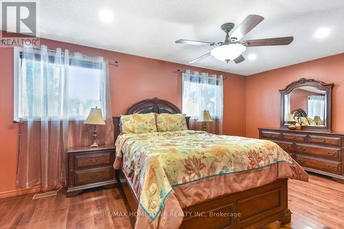 625 Laurier Boulevard, Brockville, ON - Indoor Photo Showing Bedroom