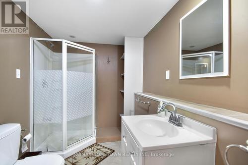 625 Laurier Boulevard, Brockville, ON - Indoor Photo Showing Bathroom