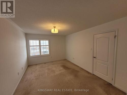 712 Shortreed Crescent, Milton, ON - Indoor Photo Showing Other Room