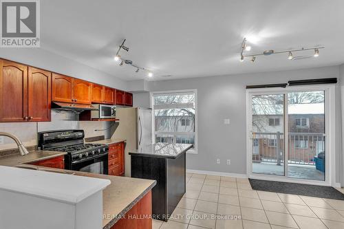 4 - 312 Wiffen, Ottawa, ON - Indoor Photo Showing Kitchen