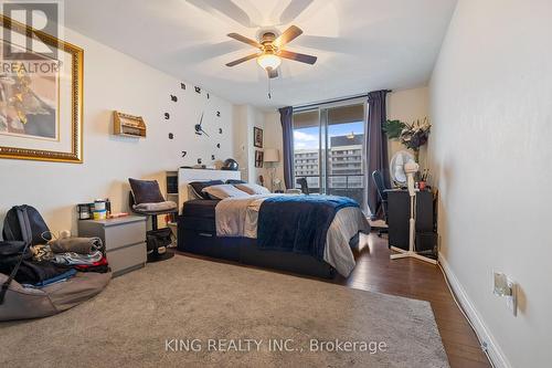 708 - 19 Four Winds Drive, Toronto, ON - Indoor Photo Showing Bedroom