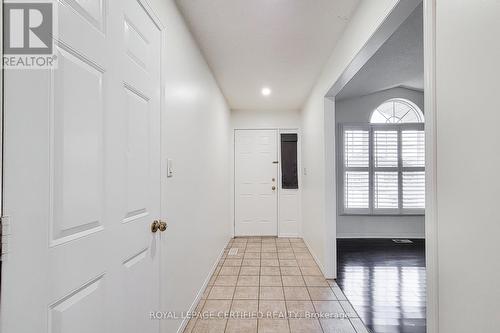 482 Berkindale Drive N, Hamilton, ON - Indoor Photo Showing Other Room