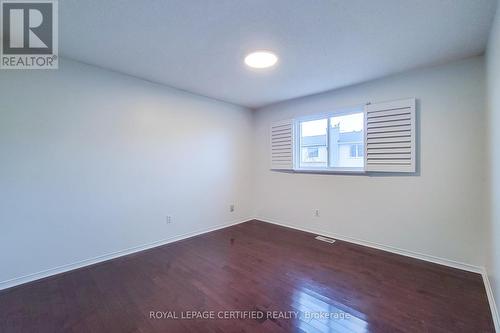 482 Berkindale Drive N, Hamilton, ON - Indoor Photo Showing Other Room