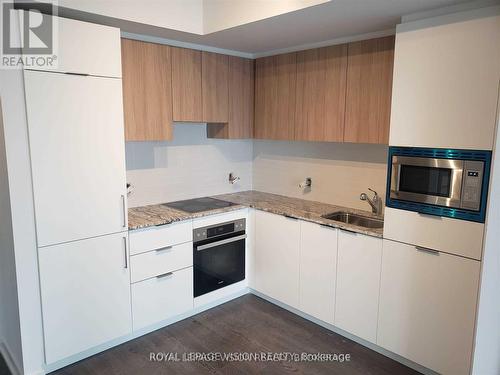 1119 - 20 O'Neill Road, Toronto, ON - Indoor Photo Showing Kitchen