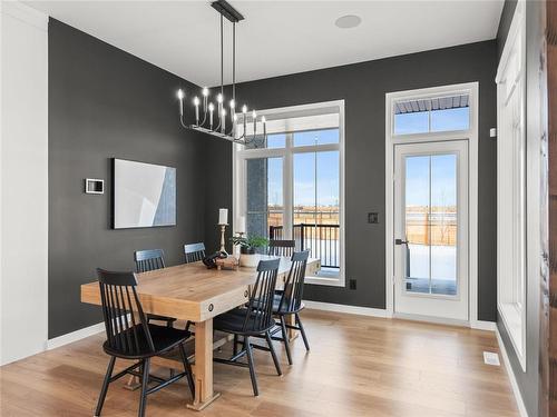 6 Ammeter Bay, Headingley, MB - Indoor Photo Showing Dining Room