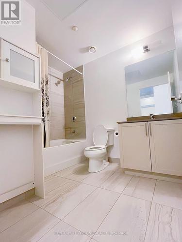 101W - 268 Buchanan Drive, Markham, ON - Indoor Photo Showing Bathroom