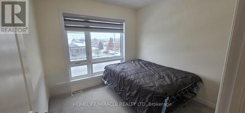 6723 Thickson Road, Whitby, ON - Indoor Photo Showing Bedroom