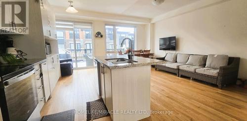 6723 Thickson Road, Whitby, ON - Indoor Photo Showing Kitchen With Double Sink With Upgraded Kitchen