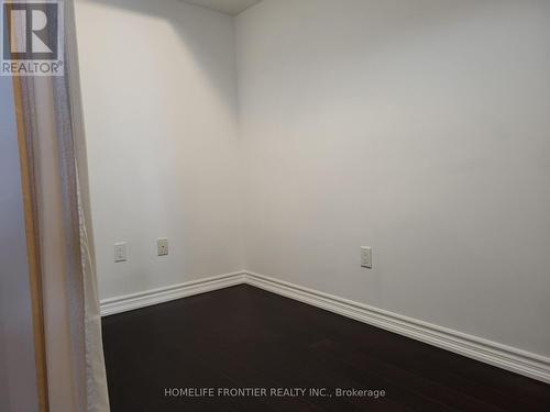 2405 - 386 Yonge Street, Toronto, ON - Indoor Photo Showing Other Room