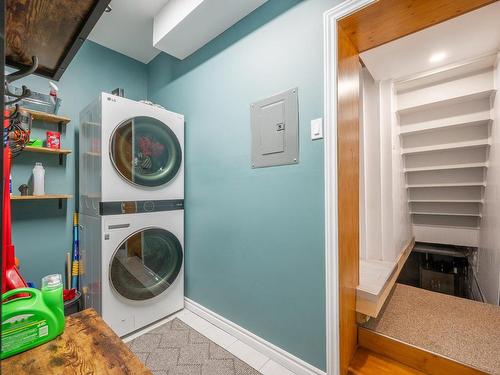 Salle de lavage - 14 Rue Ste-Jeanne-D'Arc, Mont-Blanc, QC - Indoor Photo Showing Laundry Room