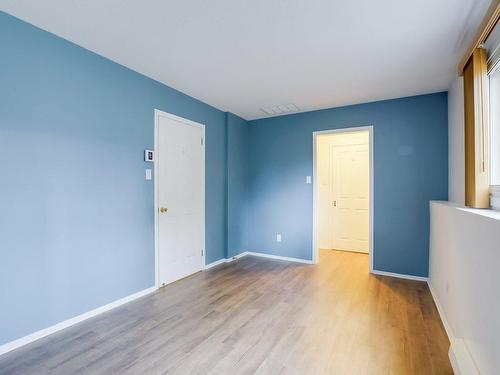 Master bedroom - 4 Rue Iberville, Gatineau (Gatineau), QC - Indoor Photo Showing Other Room