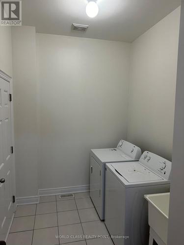 9 Lyle Way, Brampton, ON - Indoor Photo Showing Laundry Room