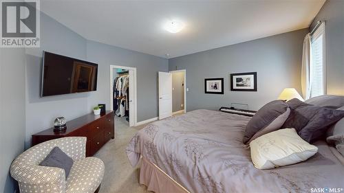 7033 Maple Fern Bay, Regina, SK - Indoor Photo Showing Bedroom