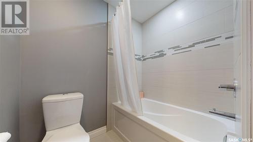 7033 Maple Fern Bay, Regina, SK - Indoor Photo Showing Bathroom