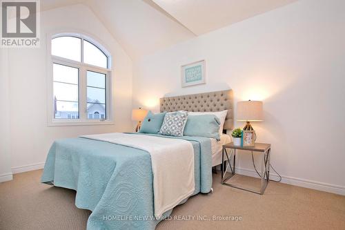 25 Saddlebrook Drive, Markham, ON - Indoor Photo Showing Bedroom