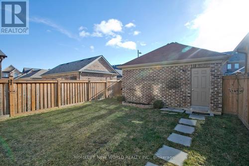 25 Saddlebrook Drive, Markham, ON - Outdoor