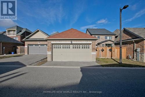 25 Saddlebrook Drive, Markham, ON - Outdoor