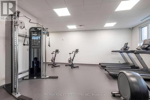 611 - 58 Lakeside Terrace, Barrie, ON - Indoor Photo Showing Gym Room