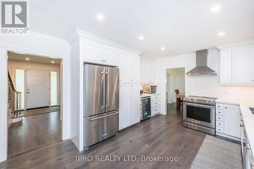 6845 19Th Side Road, King, ON - Indoor Photo Showing Kitchen