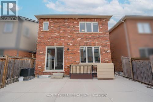 131 Vanhorne Close, Brampton, ON - Outdoor With Exterior