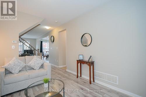 131 Vanhorne Close, Brampton, ON - Indoor Photo Showing Other Room