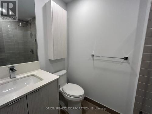 2801 - 4130 Parkside Village Drive, Mississauga, ON - Indoor Photo Showing Bathroom