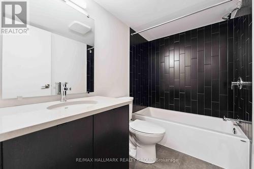 693 Honeydew Street, Ottawa, ON - Indoor Photo Showing Bathroom