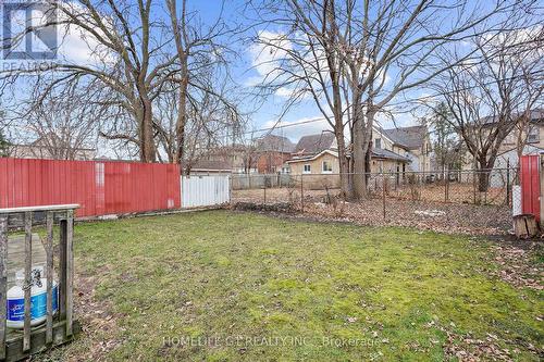 5 Marlborough Street, Brantford, ON - Outdoor