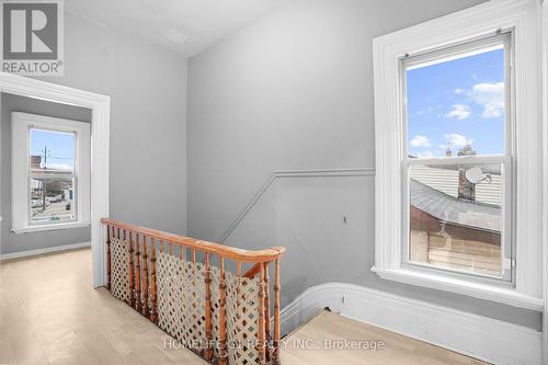 5 Marlborough Street, Brantford, ON - Indoor Photo Showing Other Room