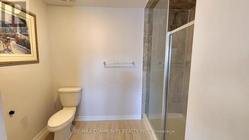 2364 Dobbinton Street, Oshawa, ON - Indoor Photo Showing Bathroom