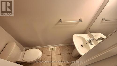 2364 Dobbinton Street, Oshawa, ON - Indoor Photo Showing Bathroom