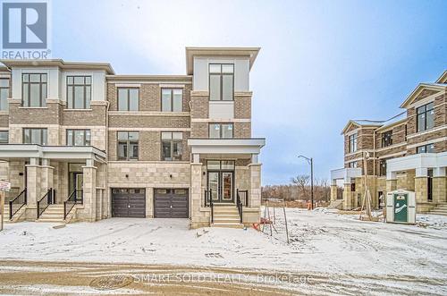 17 Gillies Lane, Richmond Hill, ON - Outdoor With Facade