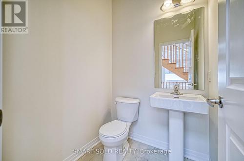 17 Gillies Lane, Richmond Hill, ON - Indoor Photo Showing Bathroom