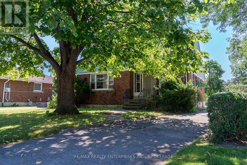 496 Carlton Street, St. Catharines (444 - Carlton/Bunting), ON - Outdoor