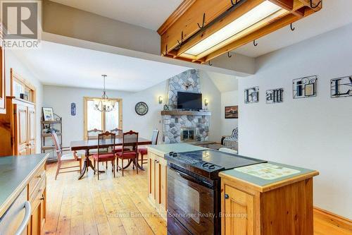 119 Concession 8 Road E, Saugeen Shores, ON - Indoor Photo Showing Kitchen