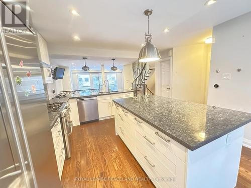 47 Melgund Road, Toronto, ON - Indoor Photo Showing Kitchen With Upgraded Kitchen