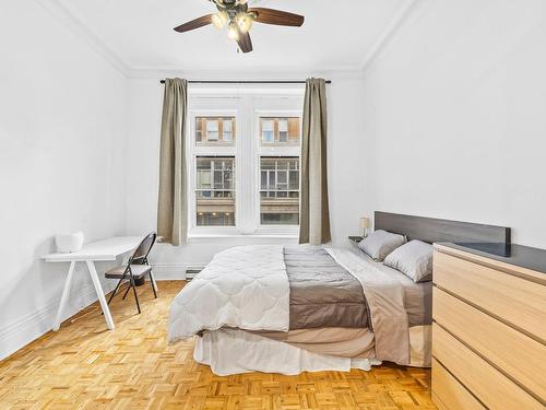 Chambre Ã  coucher principale - 1217 Rue Atateken, Montréal (Ville-Marie), QC - Indoor Photo Showing Bedroom