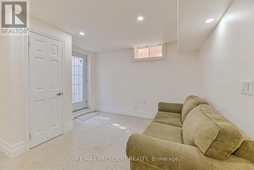 1115 Muriel Street, Innisfil, ON - Indoor Photo Showing Other Room