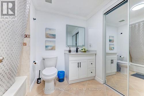 39 Birrell Avenue, Toronto, ON - Indoor Photo Showing Bathroom