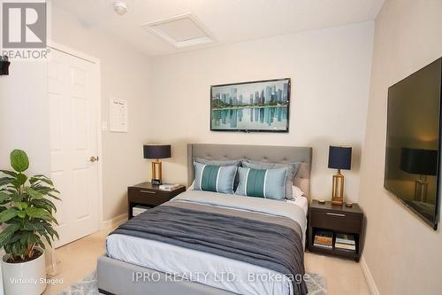 1576 Leblanc Court, Milton, ON - Indoor Photo Showing Bedroom