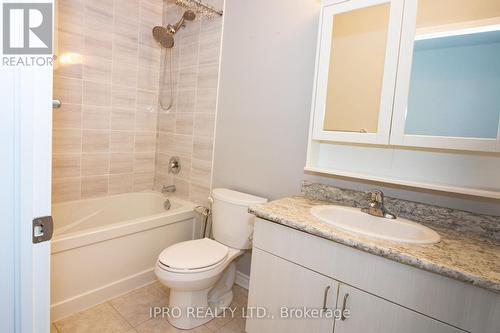 1576 Leblanc Court, Milton, ON - Indoor Photo Showing Bathroom