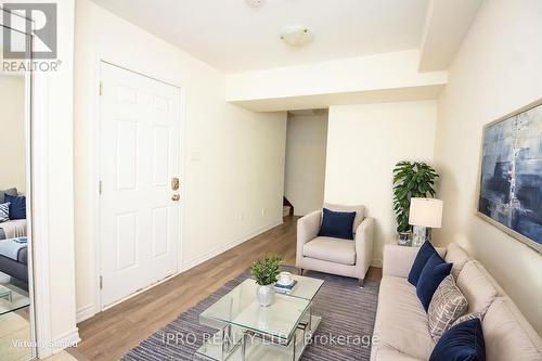 1576 Leblanc Court, Milton, ON - Indoor Photo Showing Living Room