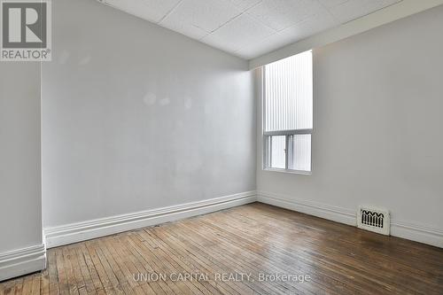 108 Sumach Street, Toronto, ON - Indoor Photo Showing Other Room