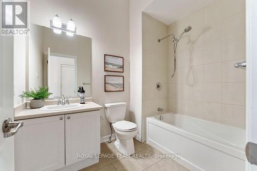 106 Pinelock Street, Ottawa, ON - Indoor Photo Showing Bathroom