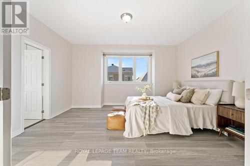 106 Pinelock Street, Ottawa, ON - Indoor Photo Showing Bedroom