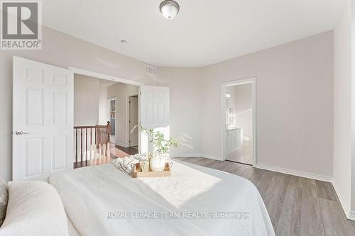 106 Pinelock Street, Ottawa, ON - Indoor Photo Showing Bedroom