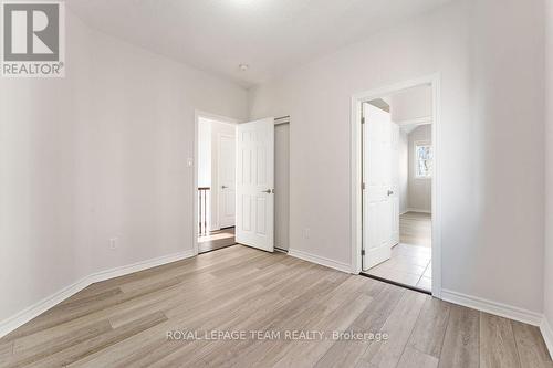 106 Pinelock Street, Ottawa, ON - Indoor Photo Showing Other Room