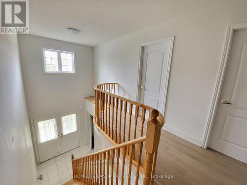 37 Maple Crown Terrace, Barrie, ON - Indoor Photo Showing Other Room