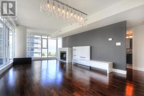 602 1205 W Hastings Street, Vancouver, BC - Indoor Photo Showing Living Room With Fireplace