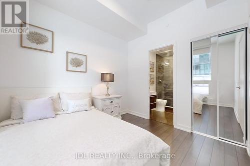 506 - 39 Roehampton Avenue, Toronto, ON - Indoor Photo Showing Bedroom